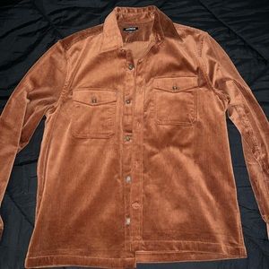 Long Sleeve Button Up
Corduroy